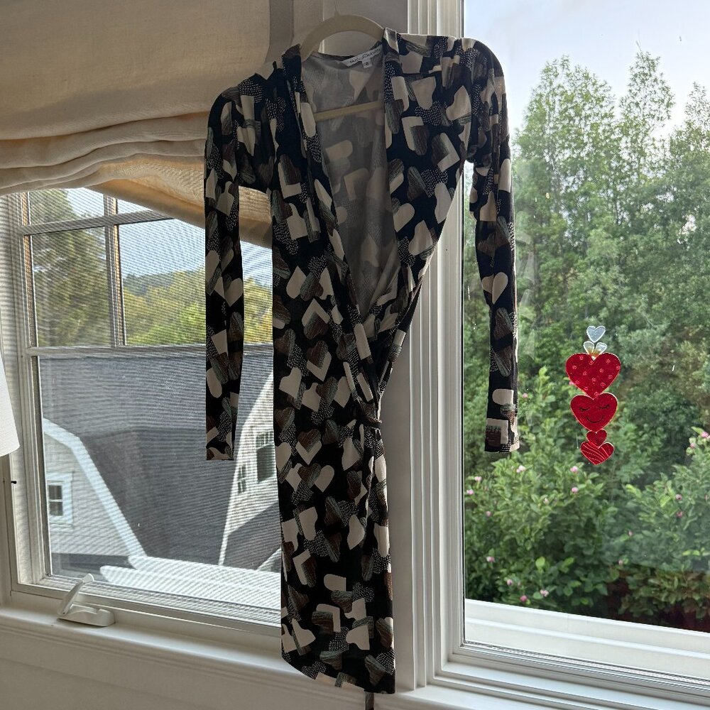 Diane Von Furstenberg (DVF) Wrap Dress - Size 2 - ONE OF A KIND!